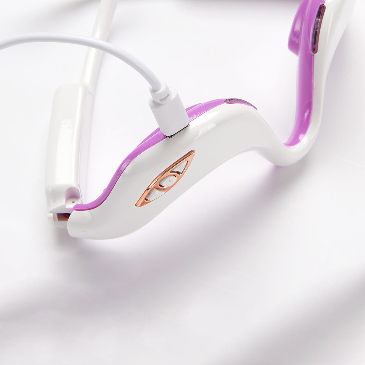 Under Eye Rejuvenator - image 7
