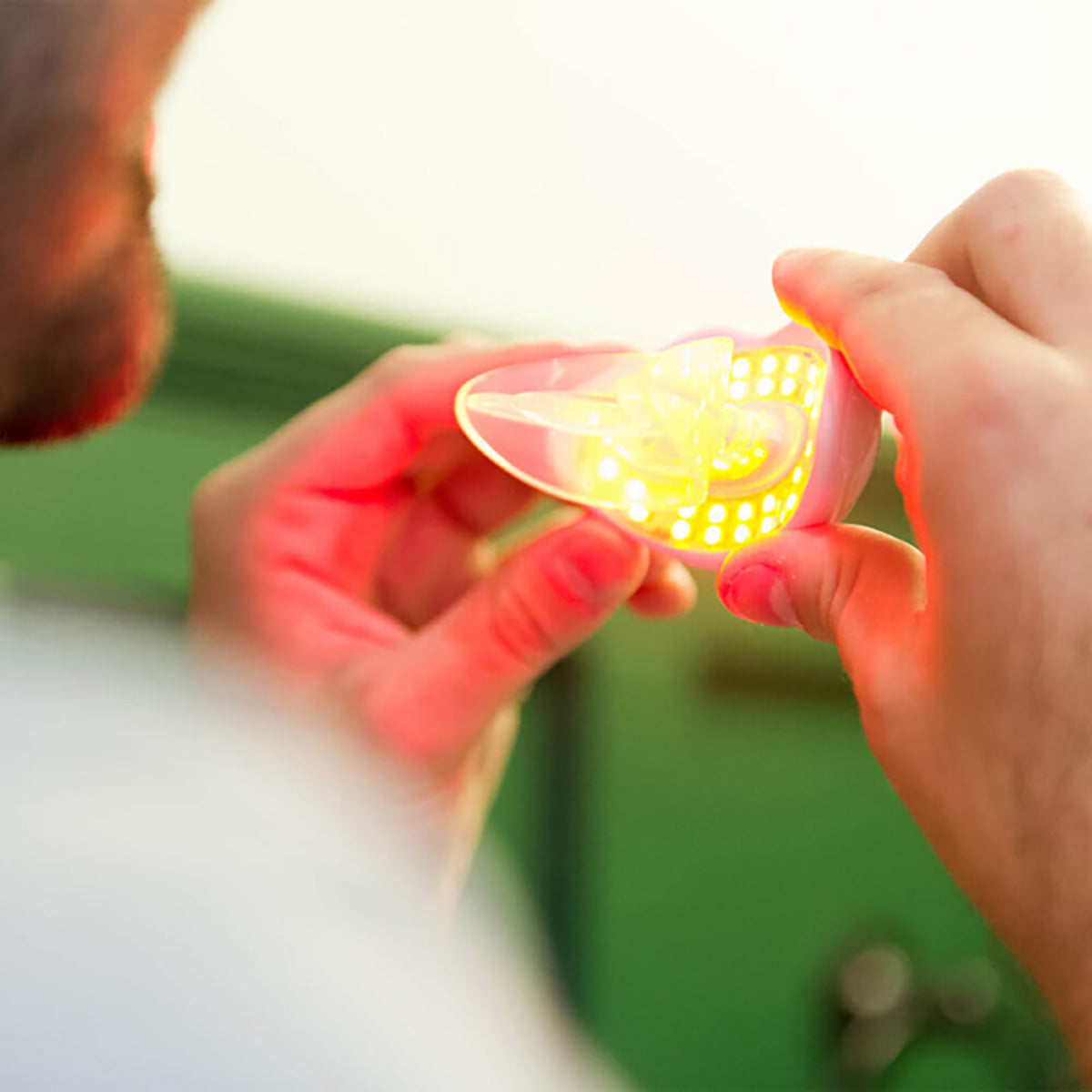 World's First At-Home Professional LED Lip Therapy Device - image 6
