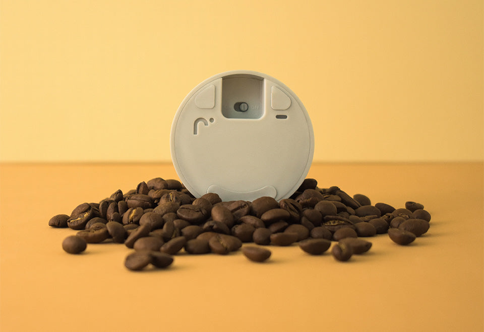 Rechargeable To-Go Cup Warmer - image 8