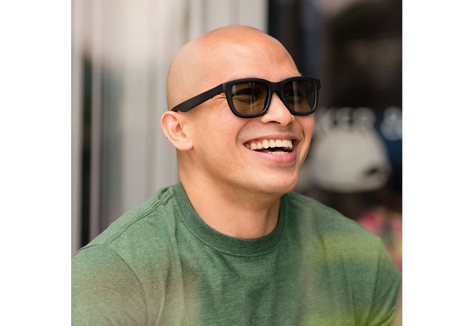 App-Enabled Tint Changing Smart Sunglasses with Audio - image 6