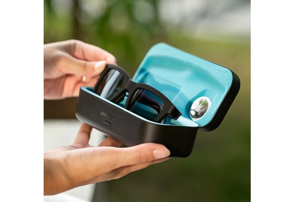 App-Enabled Tint Changing Smart Sunglasses with Audio - image 9
