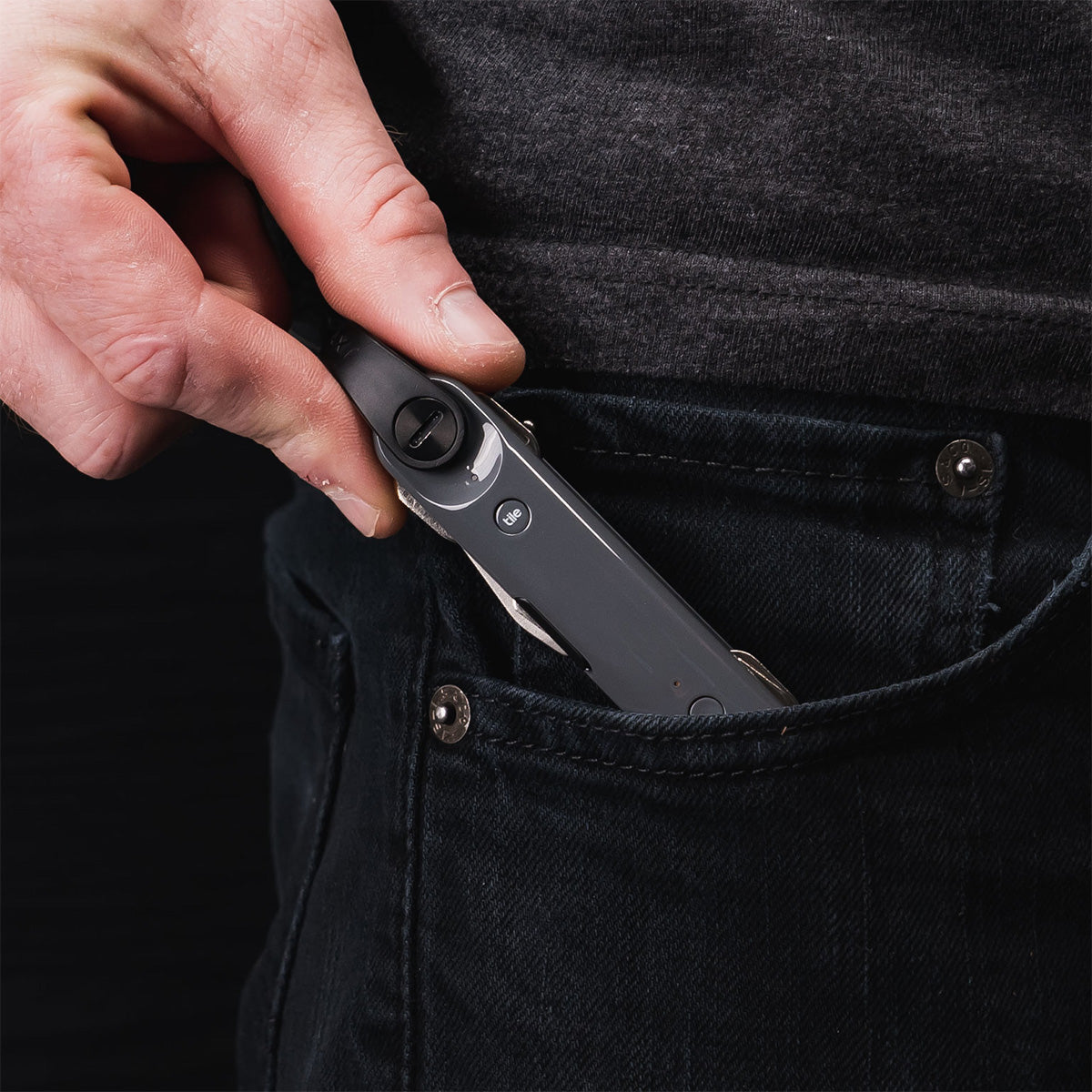 Trackable Smart Key Organizer - image 4