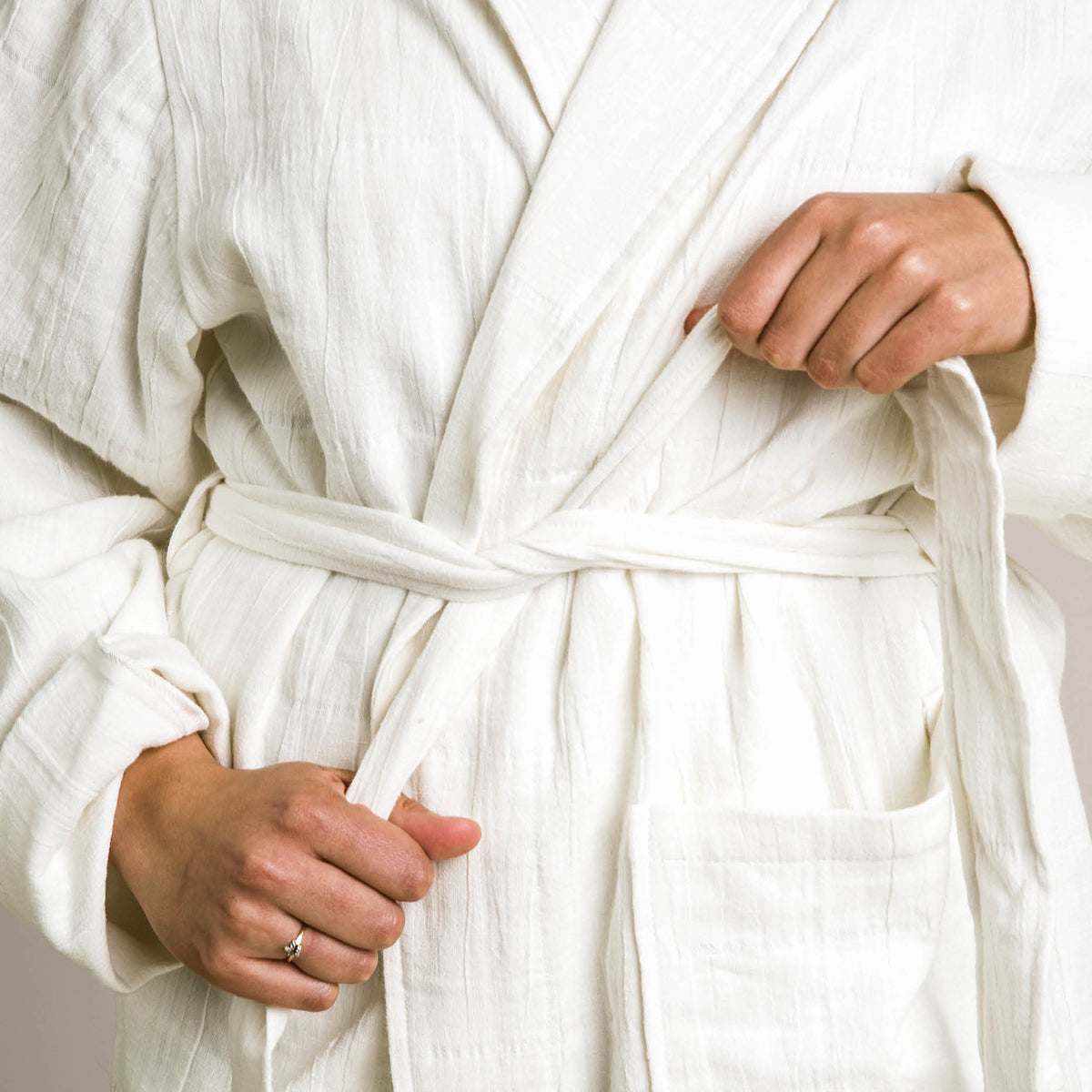 Featherweight Linen Blend Robe - image 3