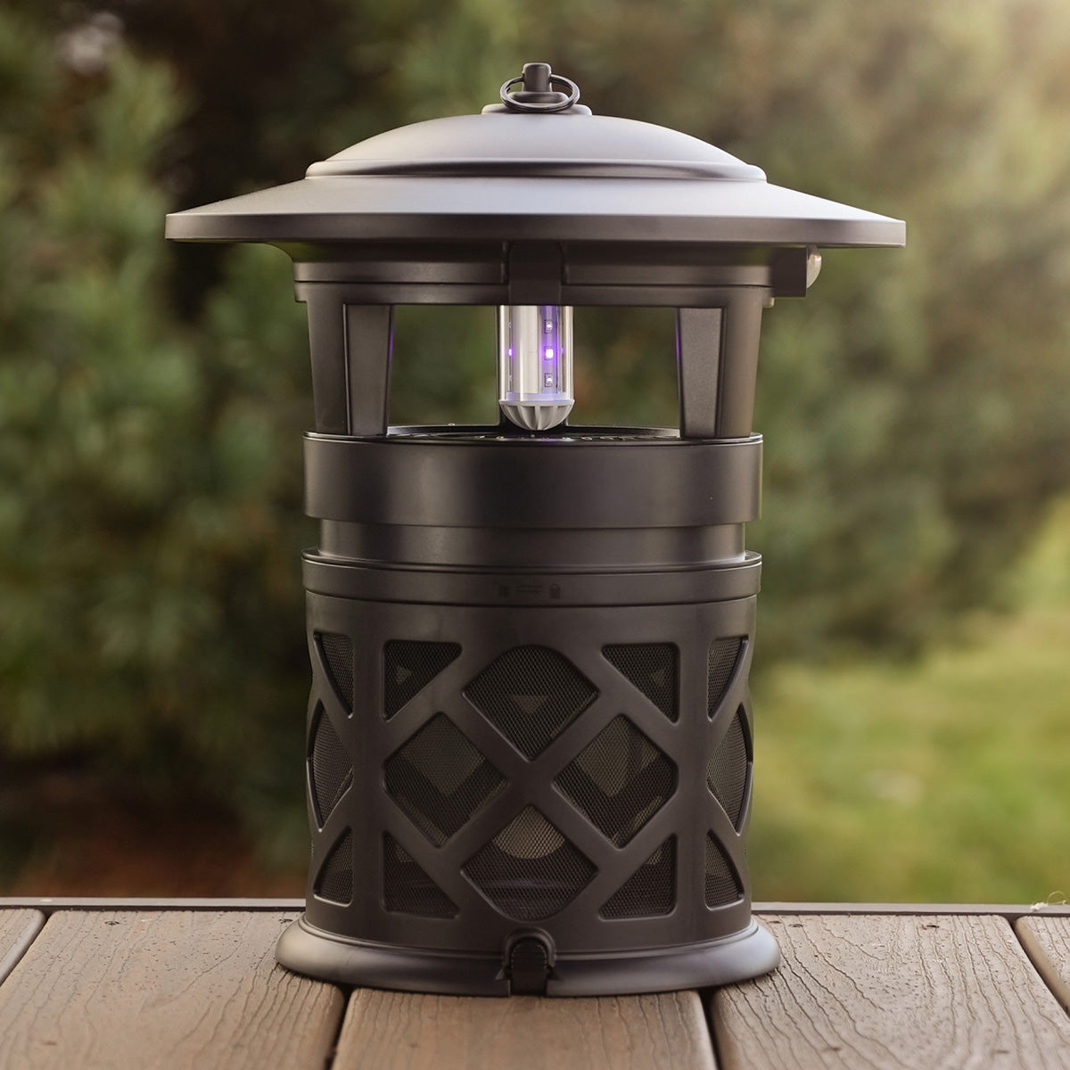 Luxe 1 Acre Flying Insect and Mosquito Trap