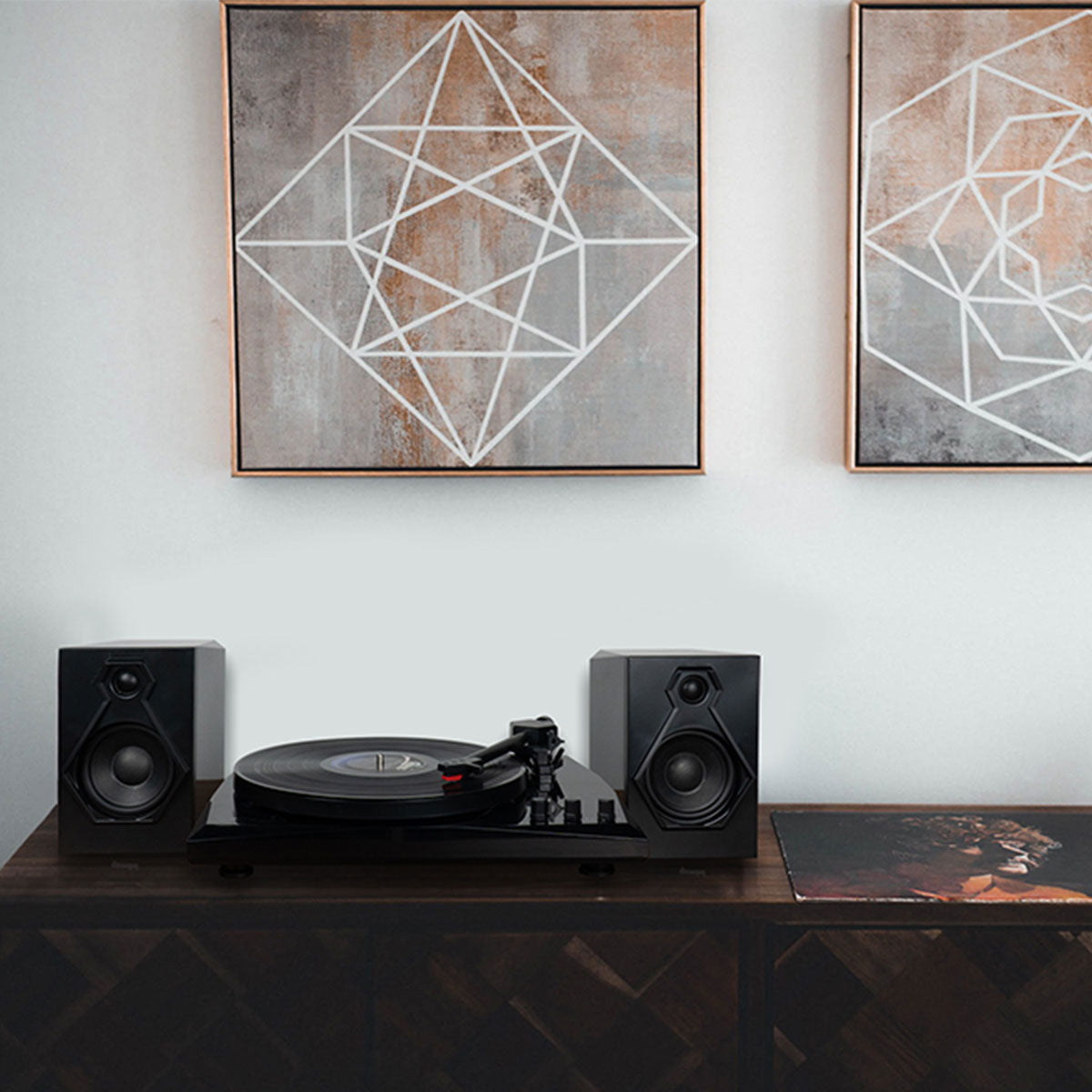 Stereo Turntable System with Speakers - image 11