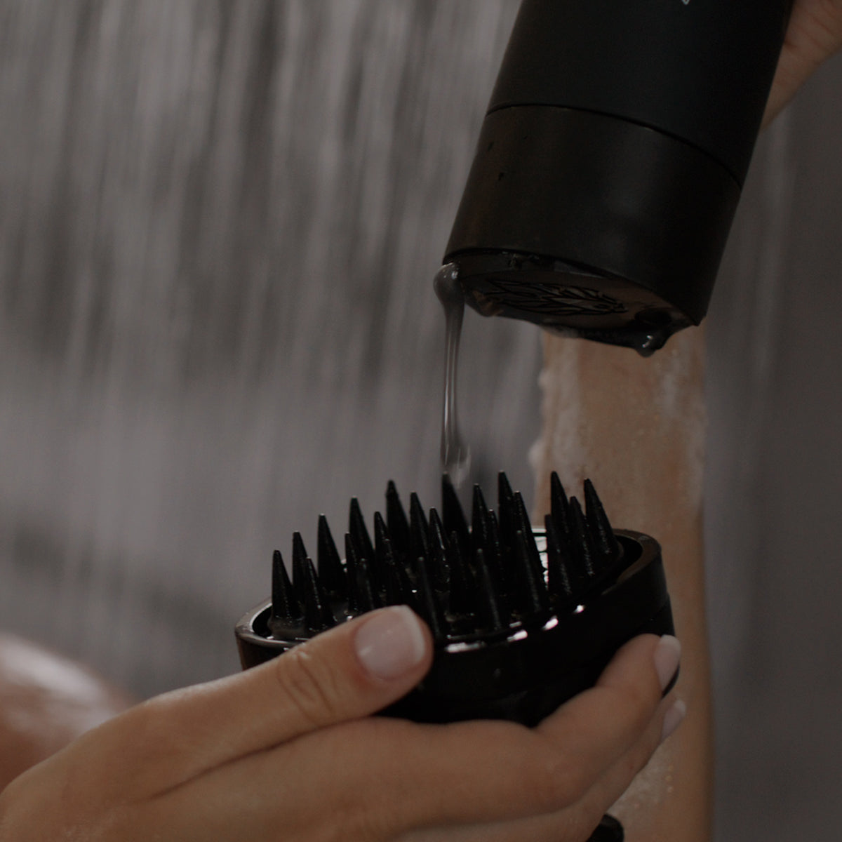 Sonic Scalp Massaging Scrubber - image 5