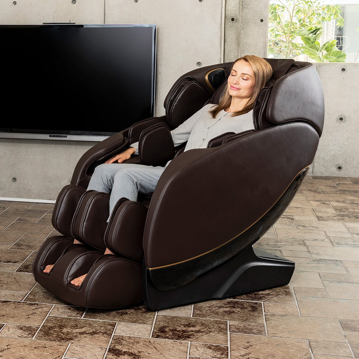 Jin 2.0 Zero Gravity Massage Chair - image 3