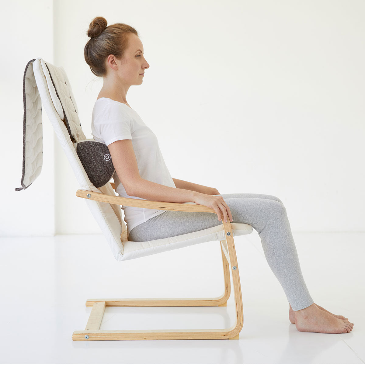 Roll-Up Massage Cushion - image 8