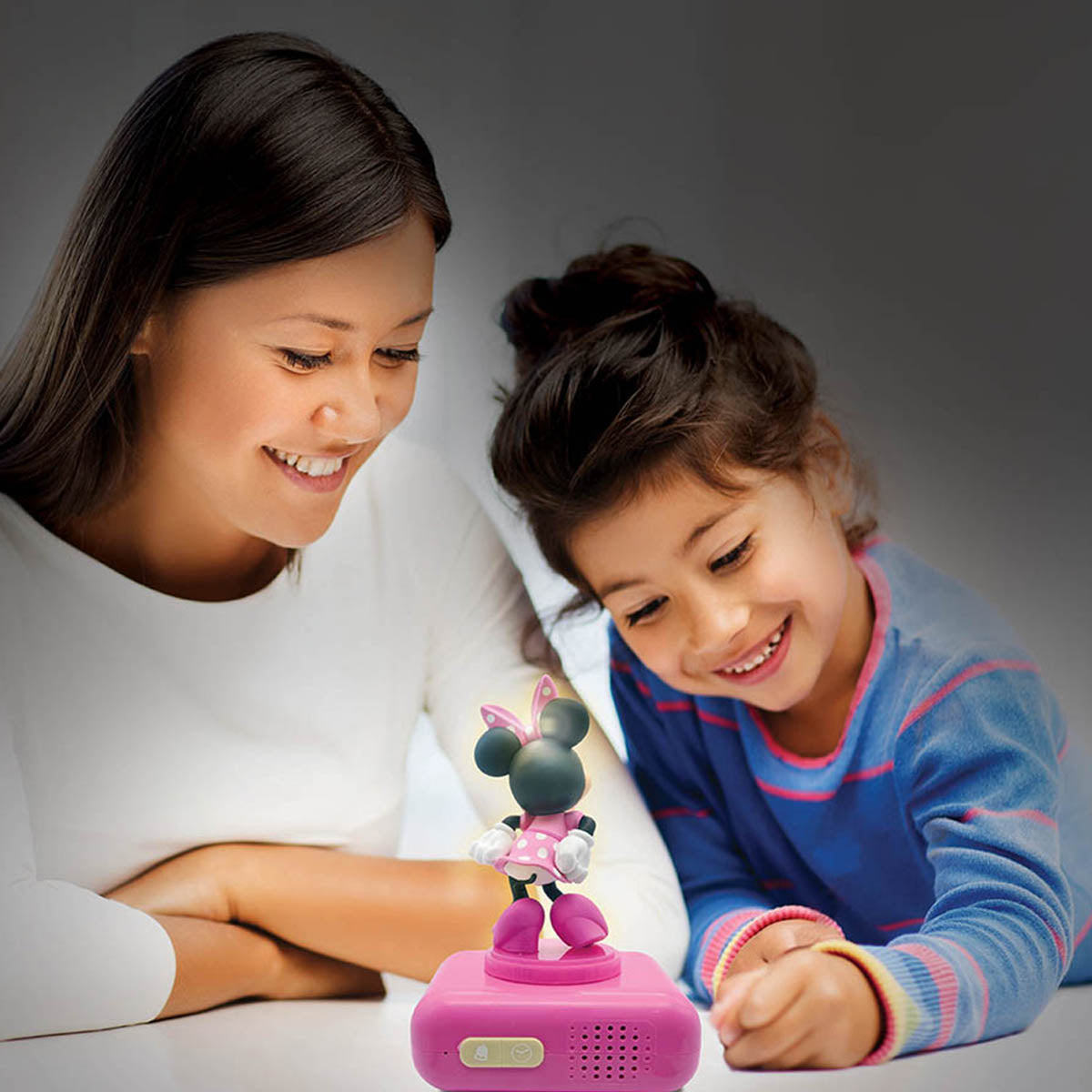 Disney Minnie Mouse Digital Alarm Clock with Nightlight - image 4