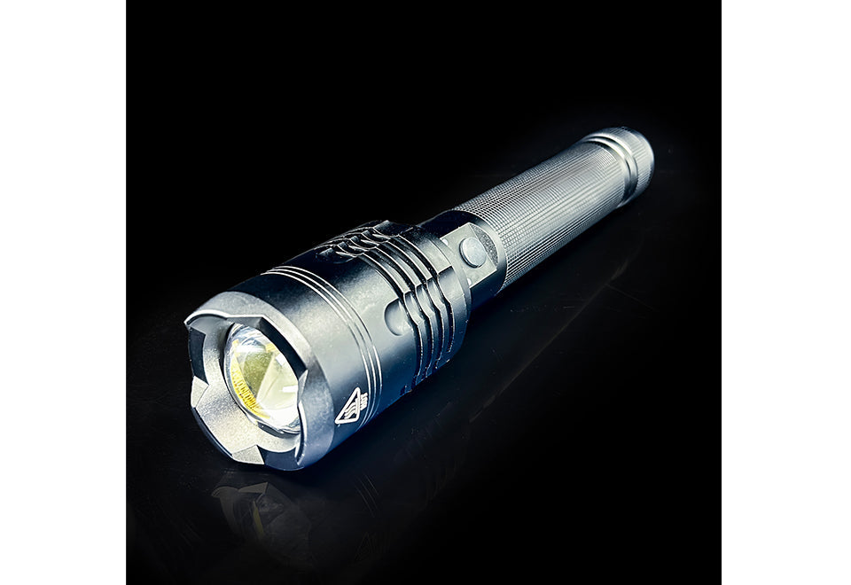 Tactical Security Flashlight - image 8