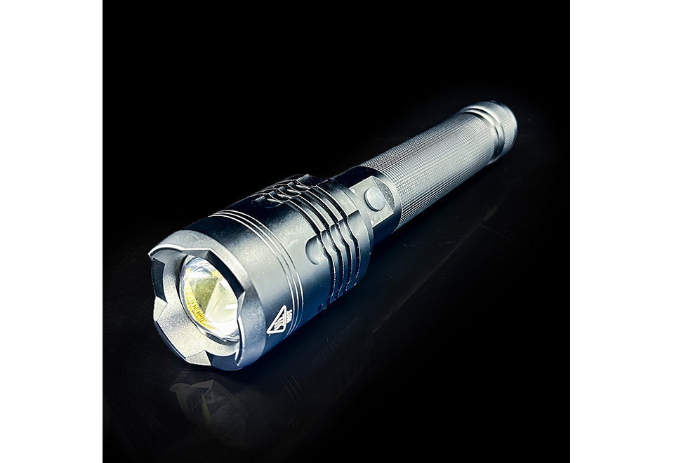 Tactical Security Flashlight - image 4
