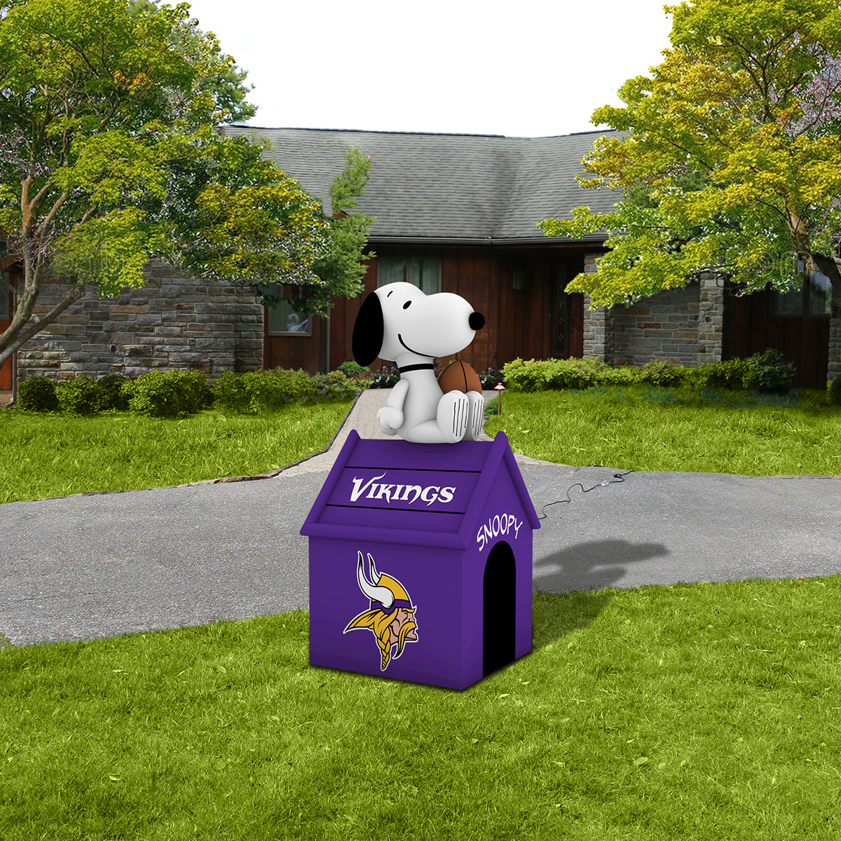 NFL Inflatable Snoopy™ Doghouse - image 85