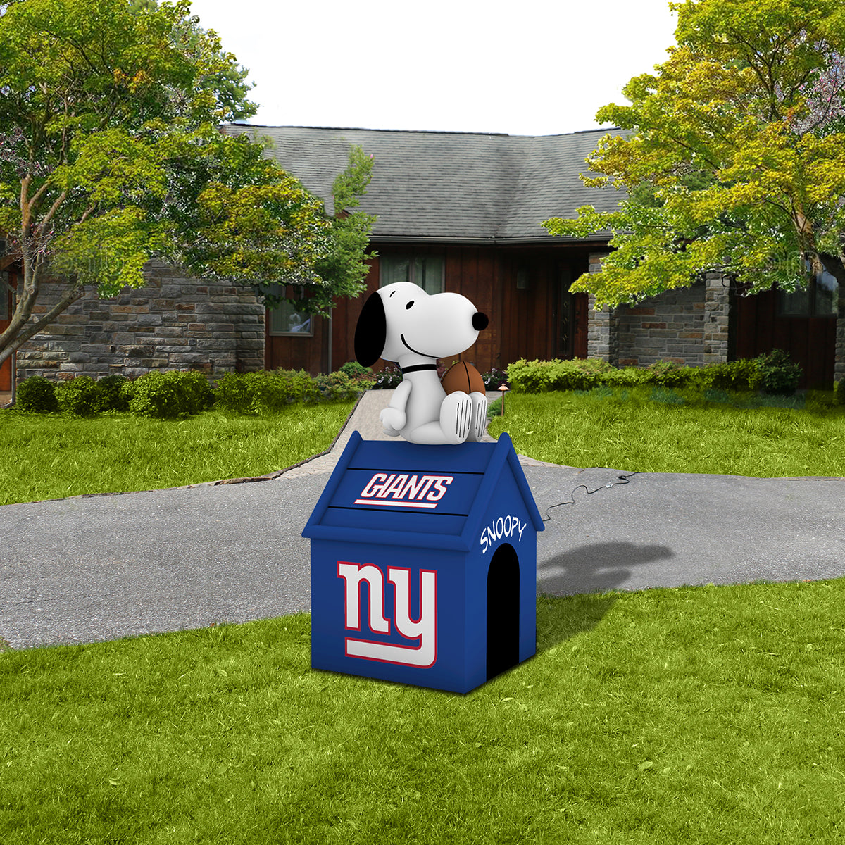 NFL Inflatable Snoopy™ Doghouse - image 95