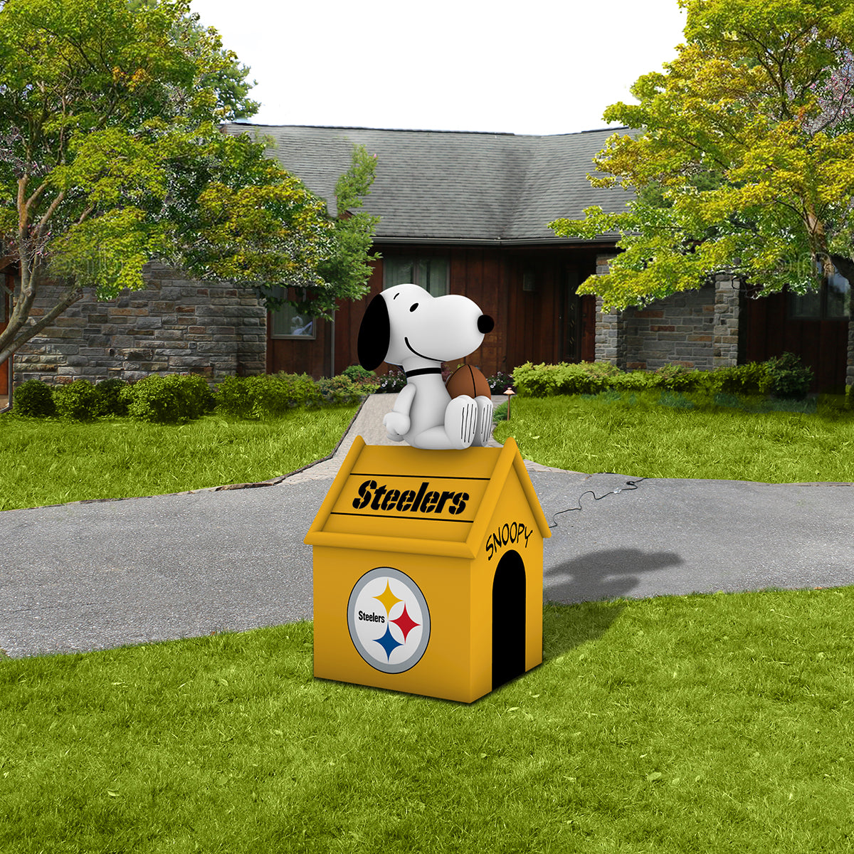 NFL Inflatable Snoopy™ Doghouse - image 104