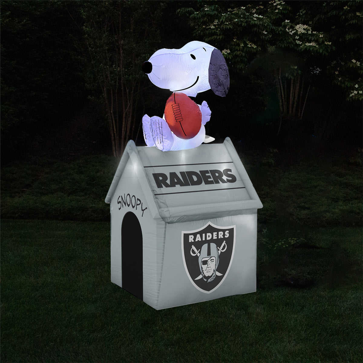 NFL Inflatable Snoopy™ Doghouse - image 77