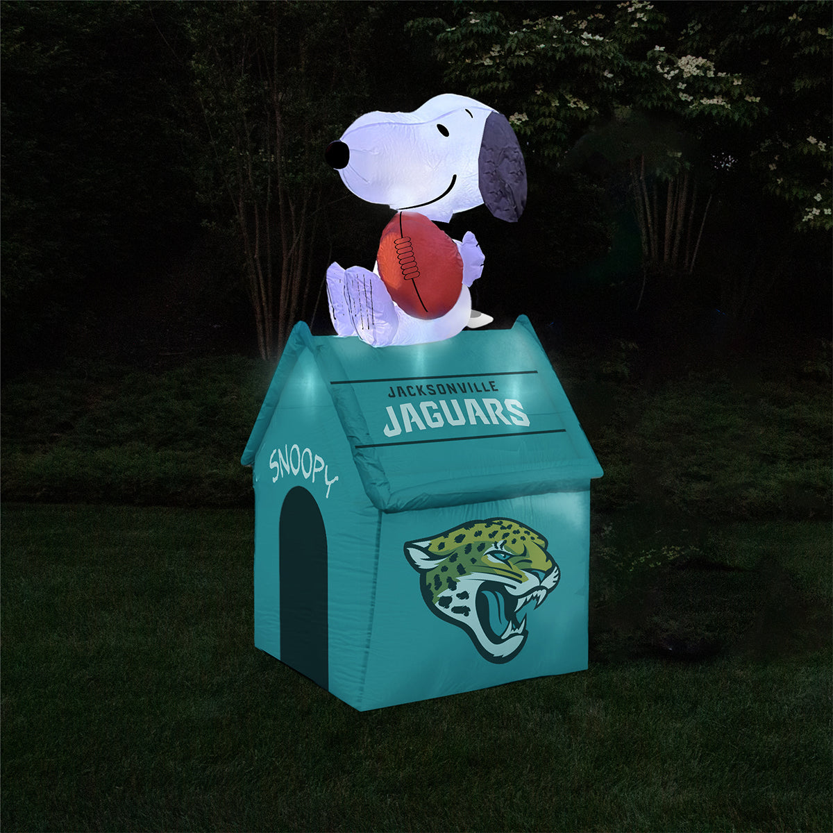 NFL Inflatable Snoopy™ Doghouse - image 59