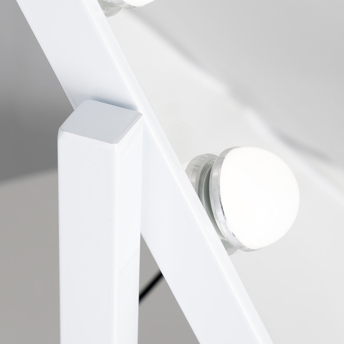 LED Hollywood Vanity Makeup Mirror - image 9