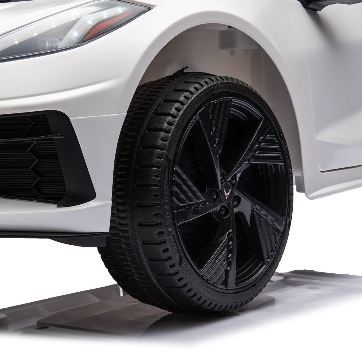 12V Chevrolet Corvette C8 Stingray Ride-On Car - image 37