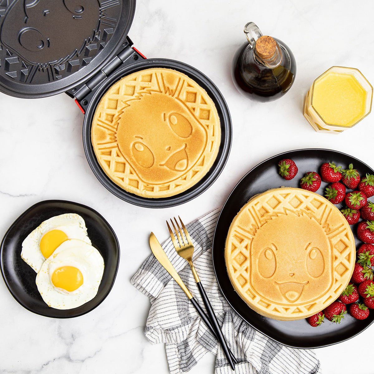 Pokémon Eevee Round Waffle Maker - image 5