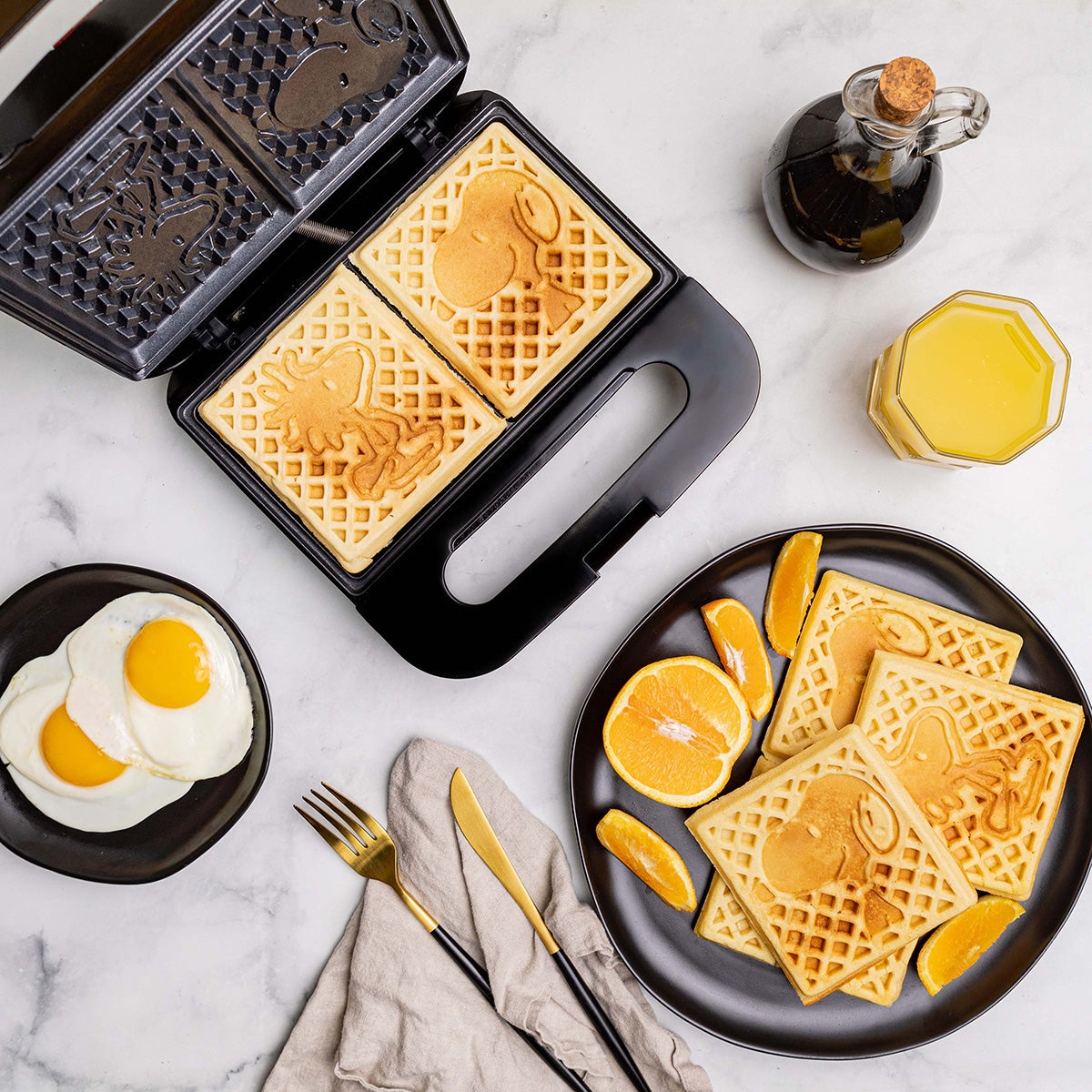 Peanuts Snoopy and Woodstock Double-Square Waffle Maker - image 5