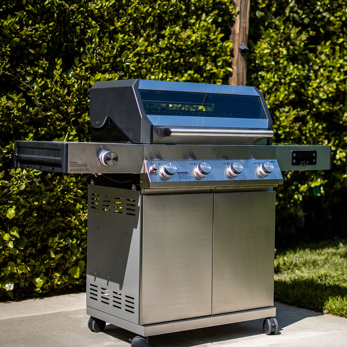 450 sq. in. Smart Grill with Clearview Lid - image 25