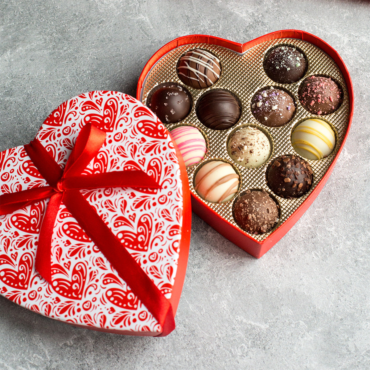 Sugar Plum Valentine's Day Heart 12 Truffles