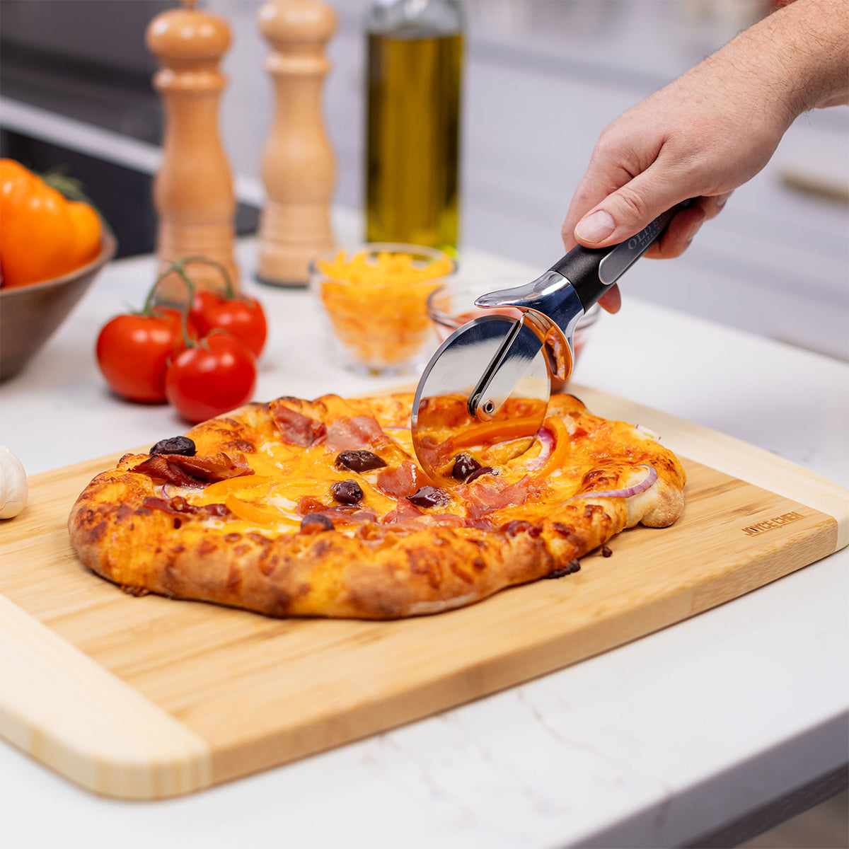 3-Piece Glazed Pizza Stone Set - image 23
