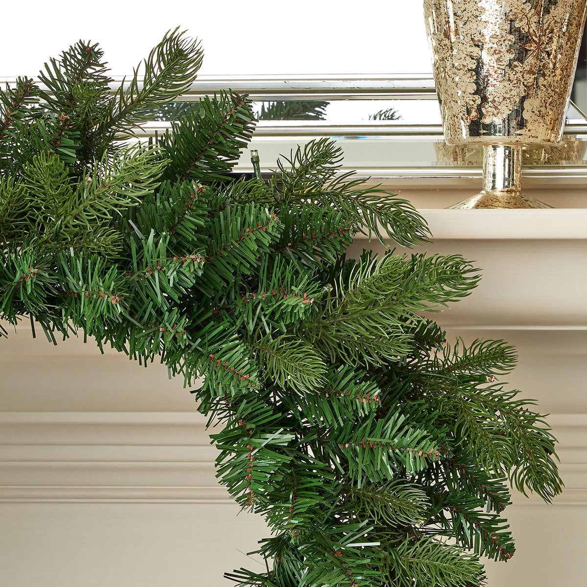 24'' Palmetto Pine Garland - image 3