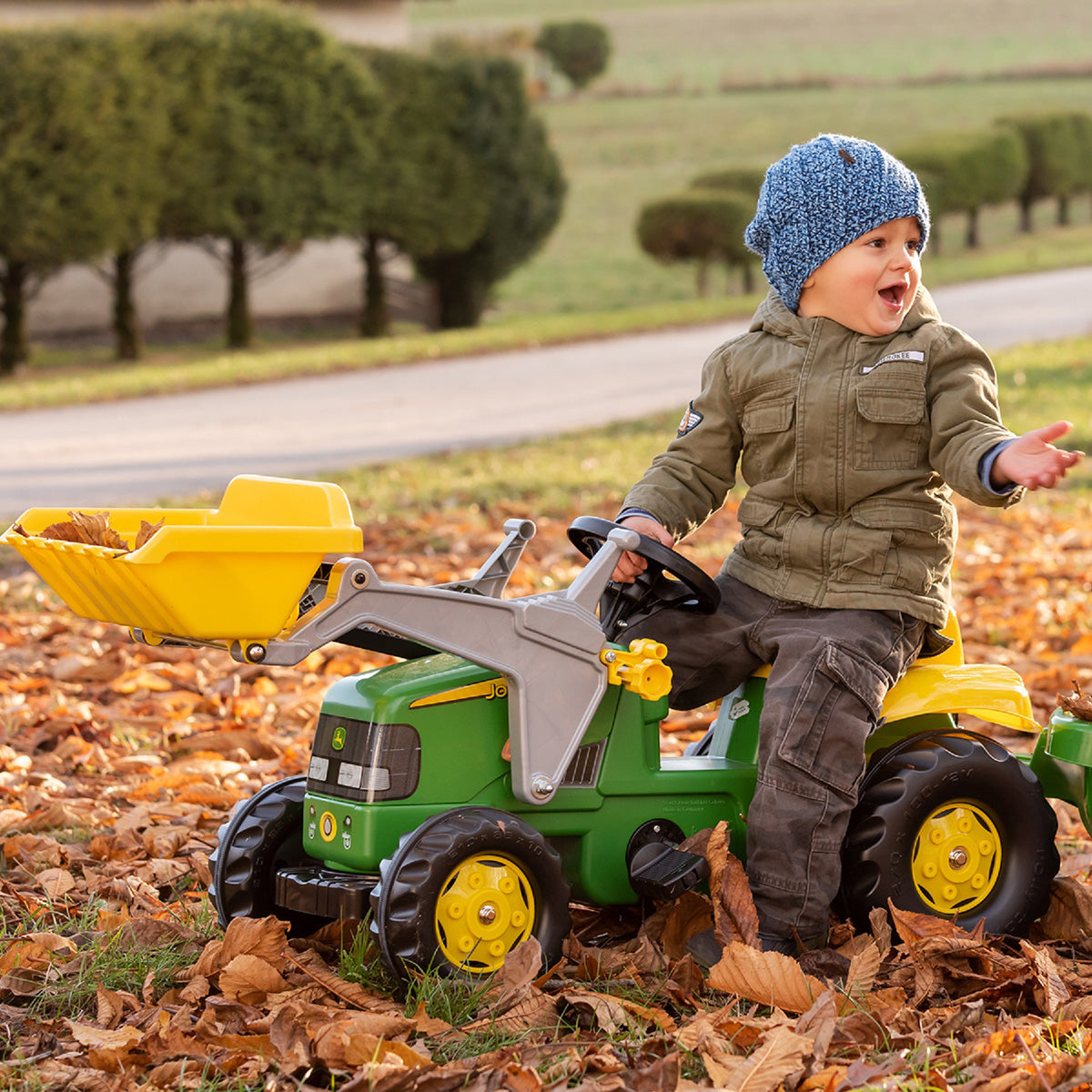 John Deere Pedal Tractor With Loader - image 4