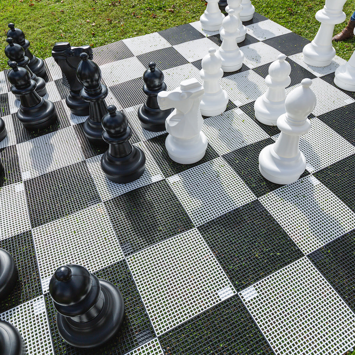 Giant Chess Pieces for Giant Game Board - image 8