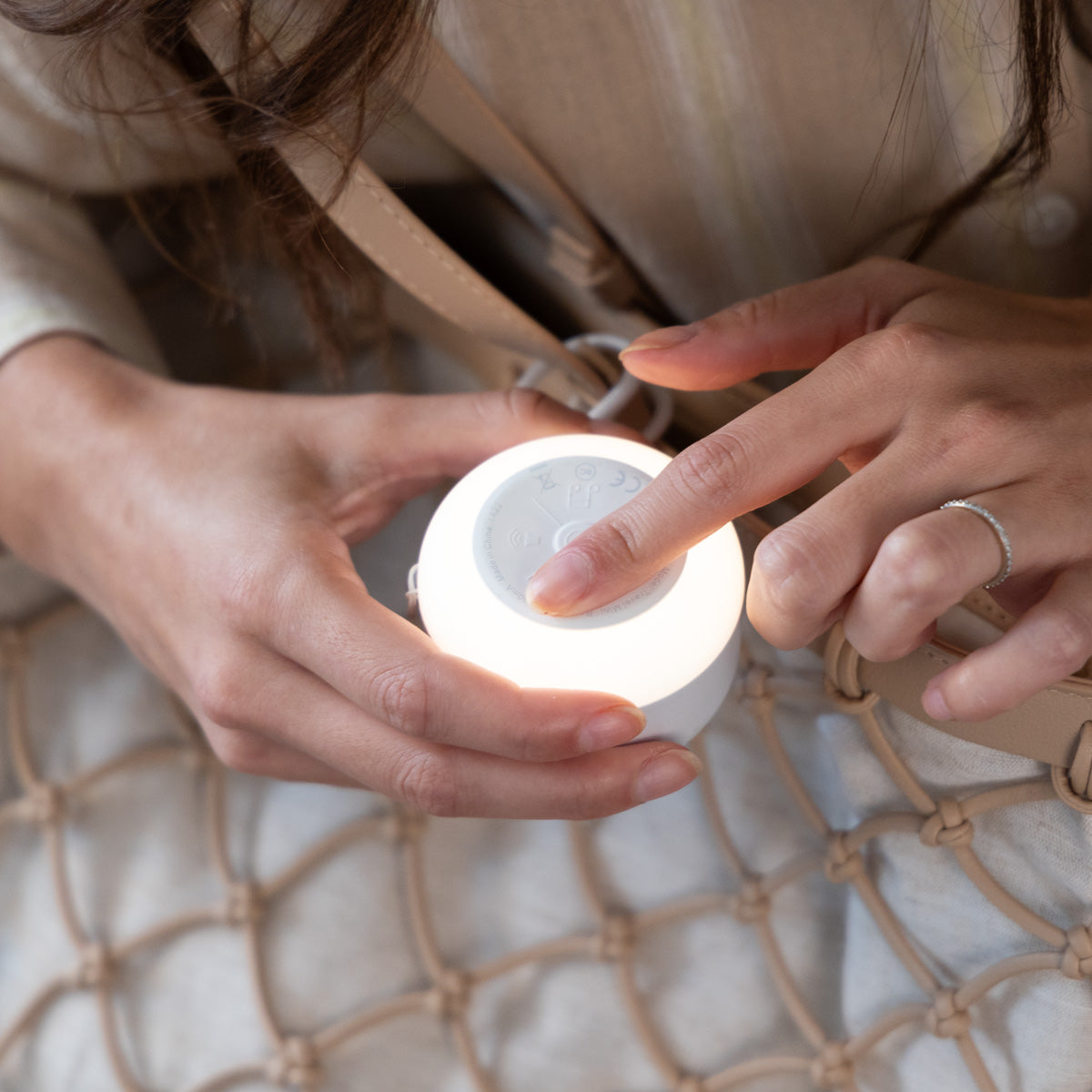 Travel Sleep Sound Machine with Light - image 12