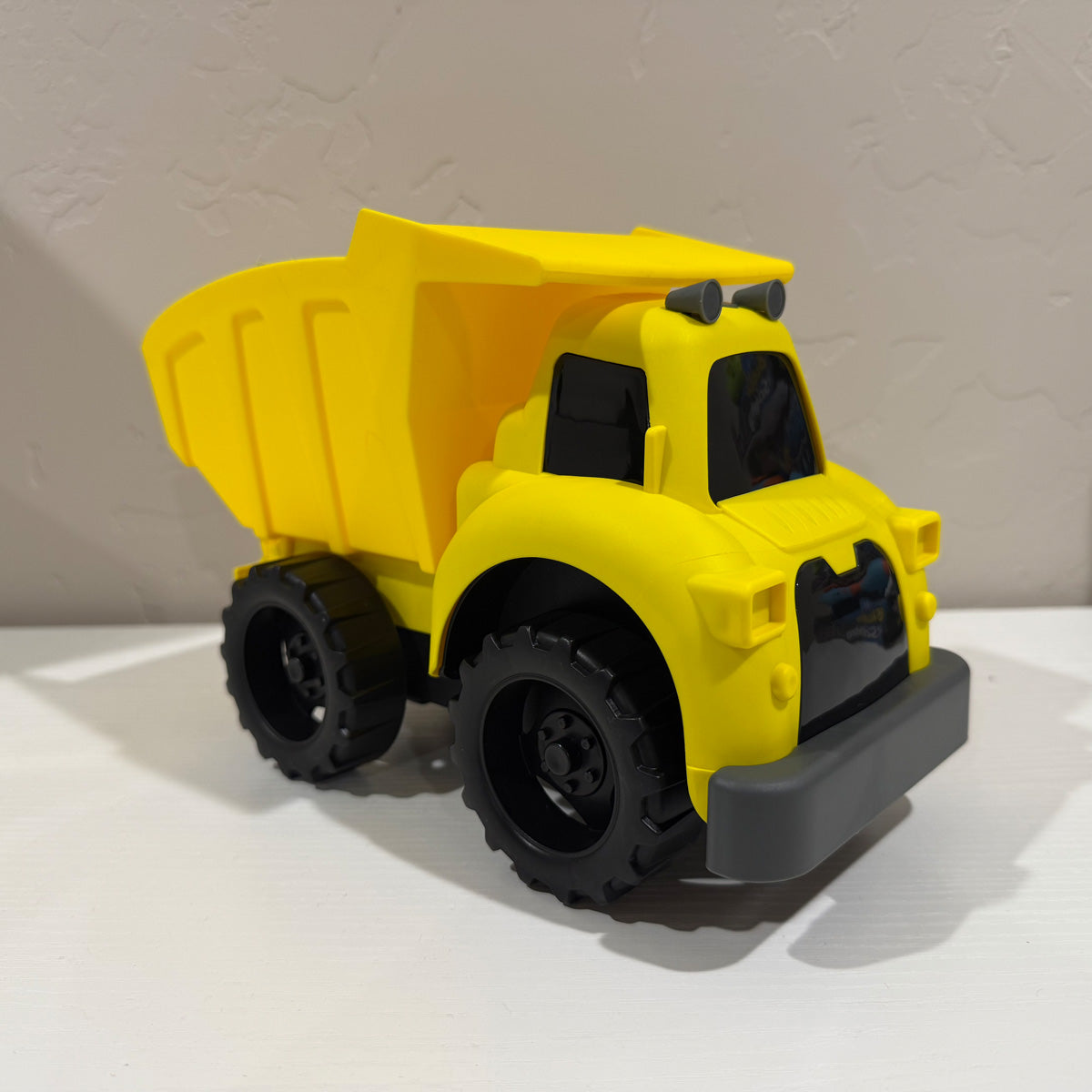 Animated Truck Trio - image 14